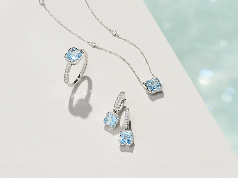 SUMMER COLLECTION
